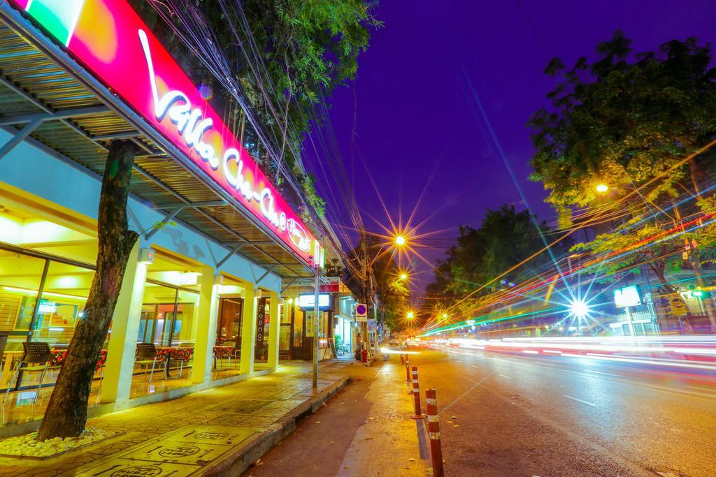 Villa Cha-Cha Phraathit Bangkok Exterior foto